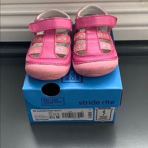 Stride rite girls 3.5M shoes